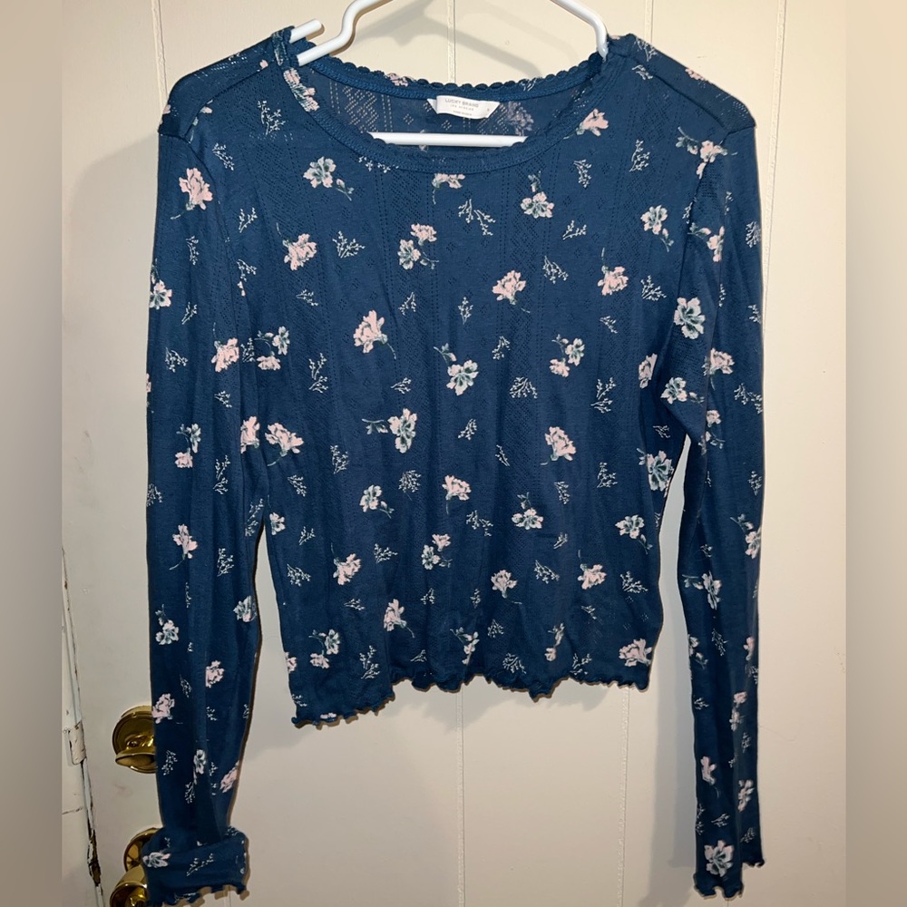 Lucky Brand long sleeve t-shit